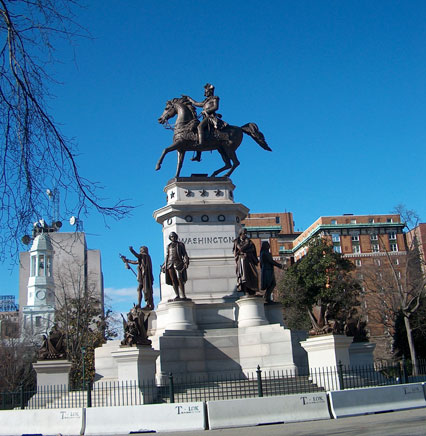 December 2004 - Washington Equestrian Monument